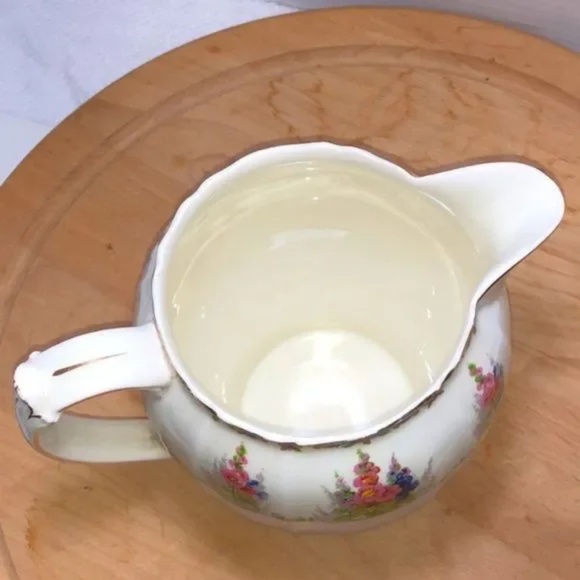 Vintage Alfred Meakin Pitcher 1930's (Tunstall) Ltd in "Floral Spray" Porcelain - Picture 5 of 7